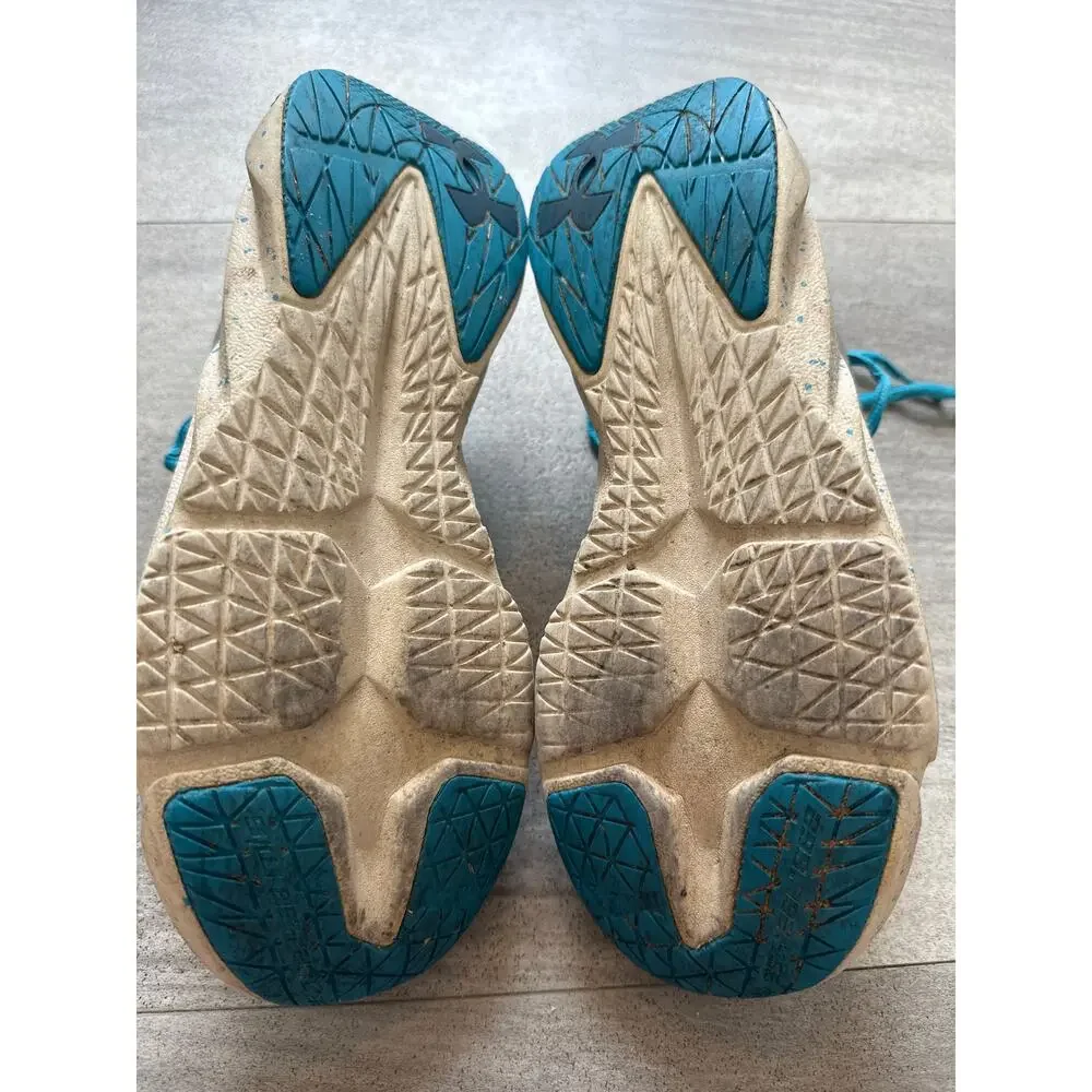 Under Armour Tin Petrol Blue Speckled Scramjet 5GS Size 5Y